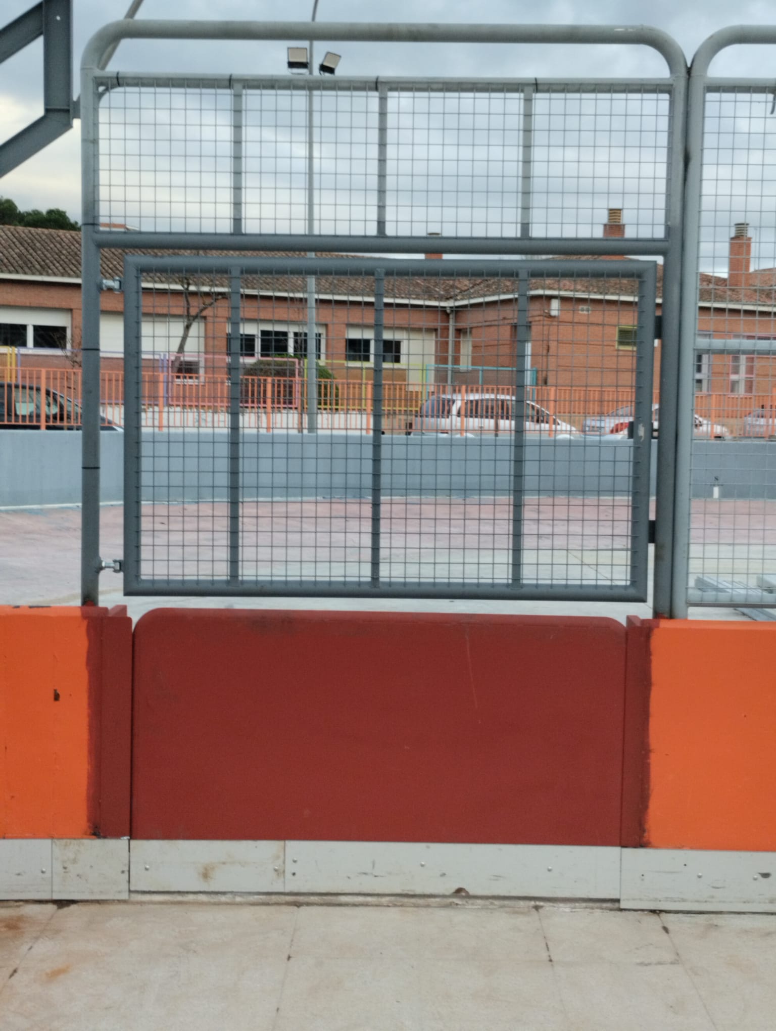 Puertas metal patidronomo